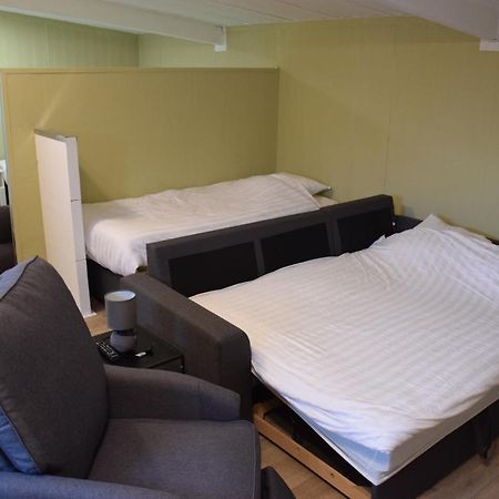 Camping Family Room Ter Aar Bagian luar foto